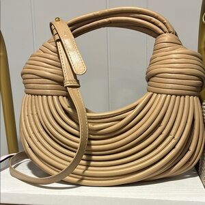Elegant Tan Women's Bag